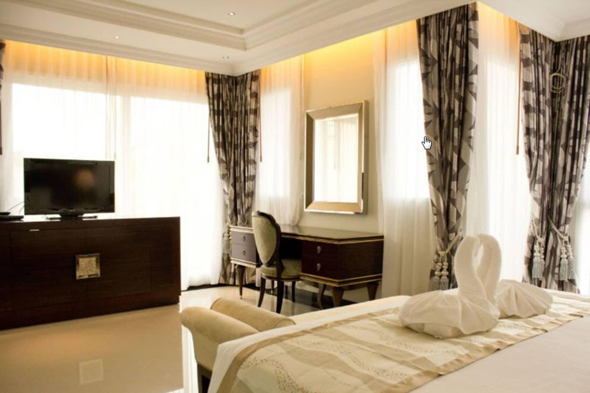 Lk Royal Wing Hotel Pattaya Exterior foto
