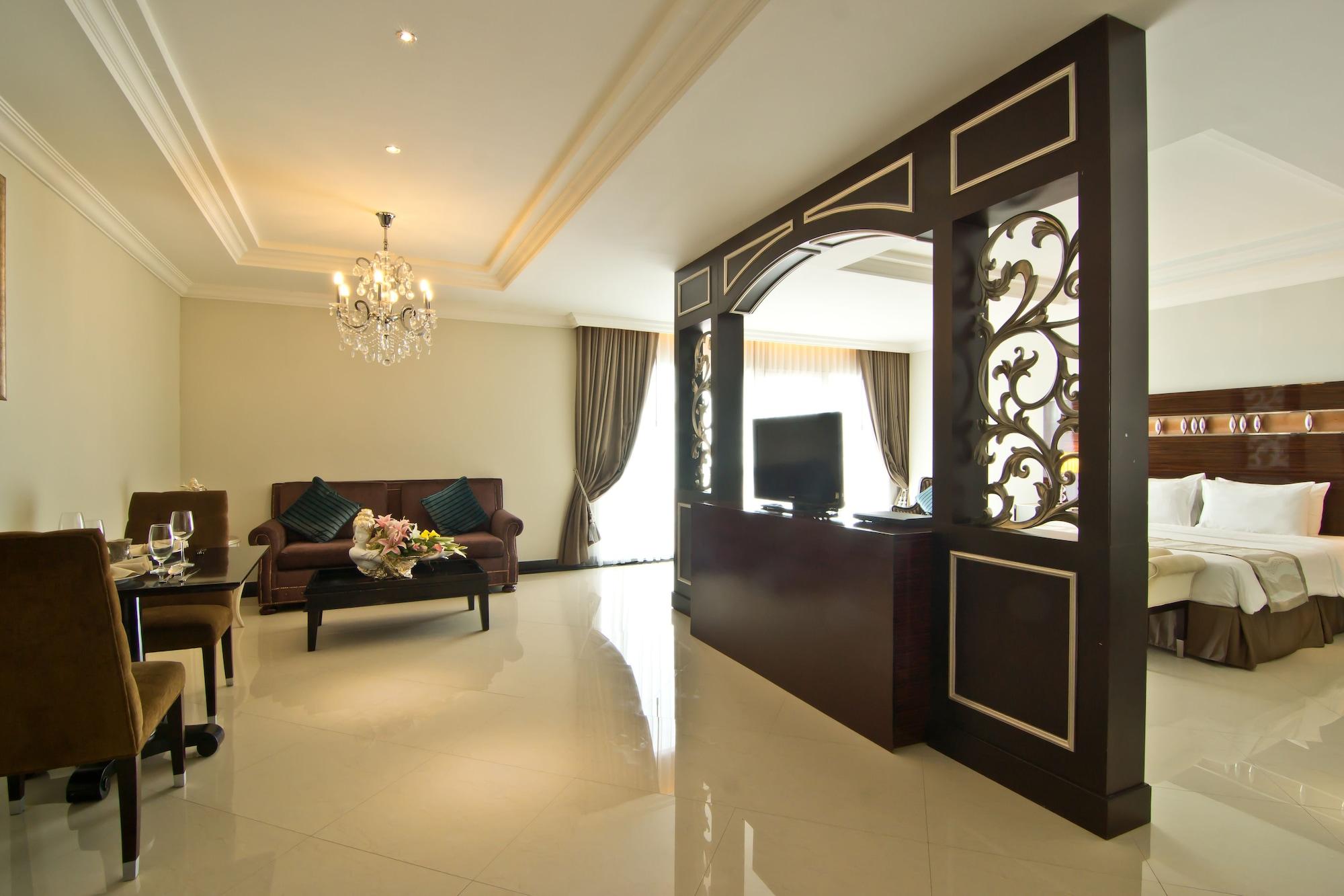 Lk Royal Wing Hotel Pattaya Exterior foto