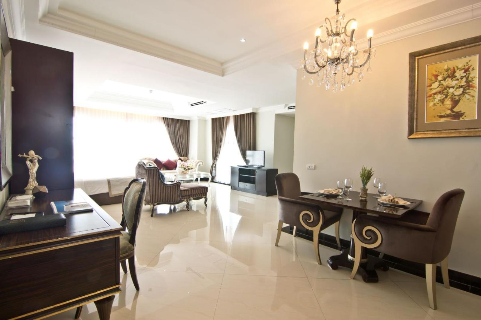 Lk Royal Wing Hotel Pattaya Exterior foto